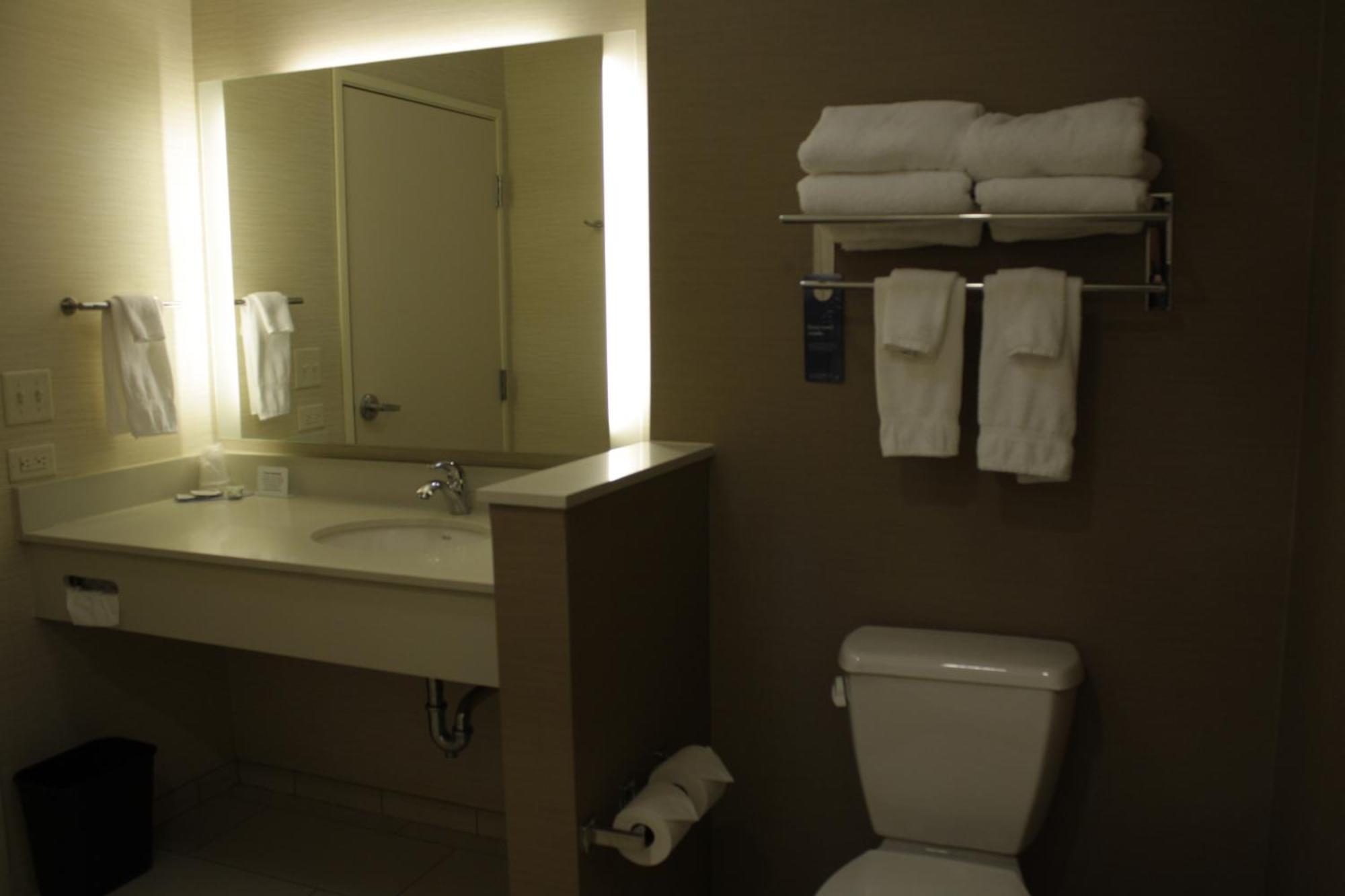 Fairfield Inn & Suites By Marriott Detroit Lakes Exteriör bild