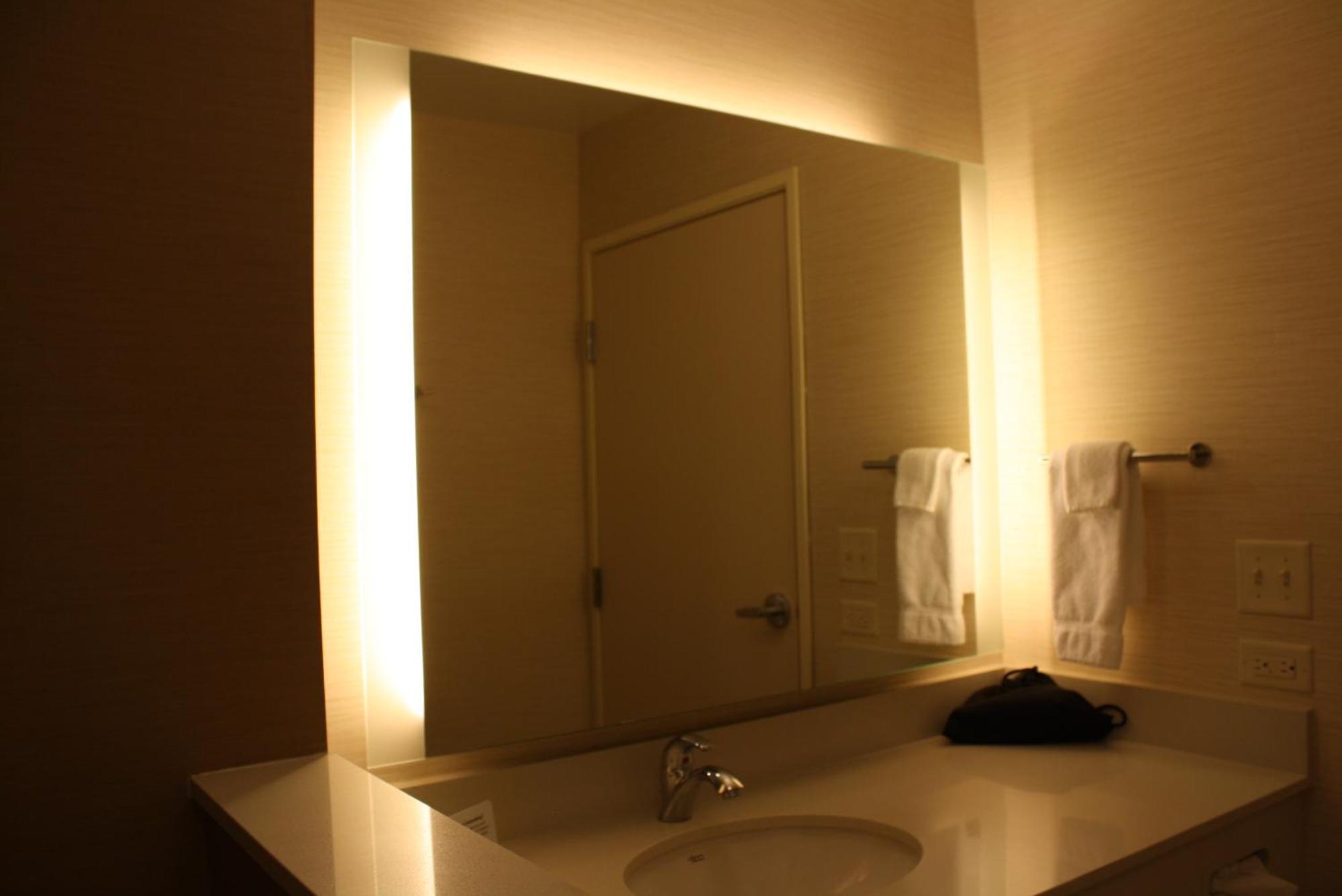 Fairfield Inn & Suites By Marriott Detroit Lakes Exteriör bild