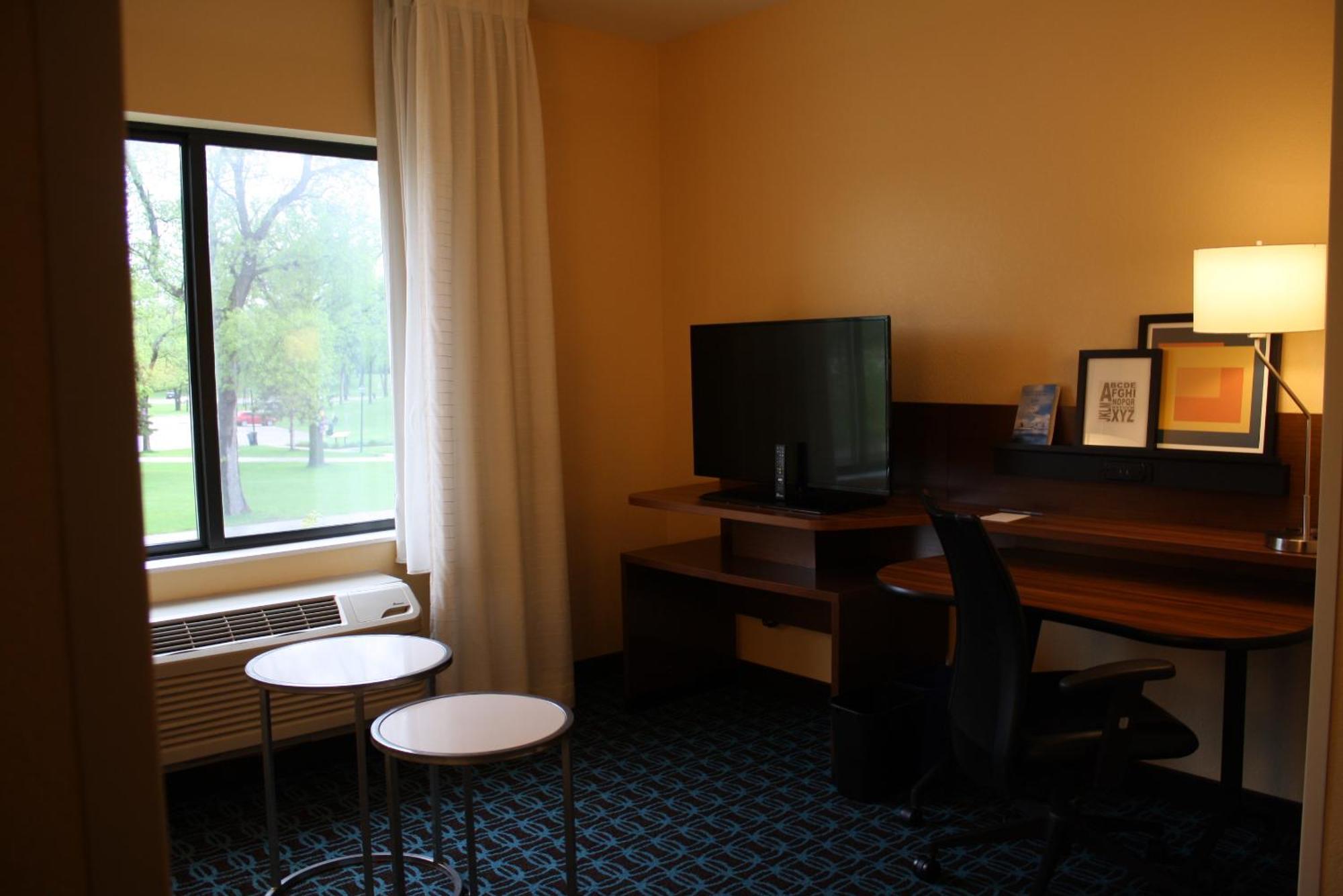 Fairfield Inn & Suites By Marriott Detroit Lakes Exteriör bild